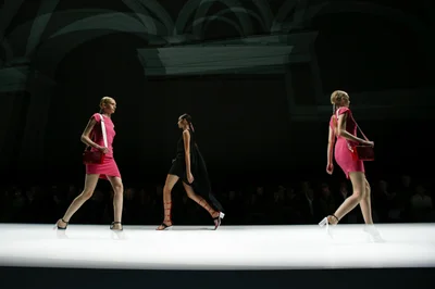Look 16